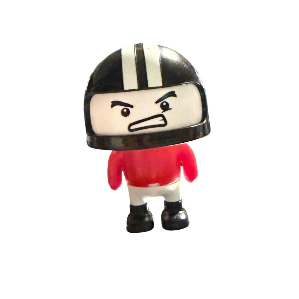 Football Player Mini Figure Red Jersey Black Helmet Collectible Toy‎ Mascot